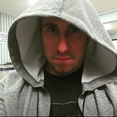 TheReaIRobG's profile picture. hispanic/italian (Robelli), loveable loser... 

cancer survivor