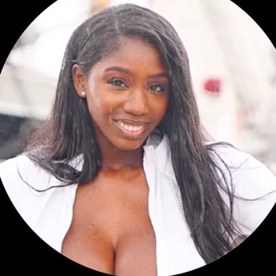 ellieensle48603's profile picture. 