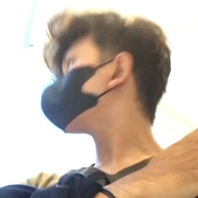 ninoninonuget's profile picture. 
