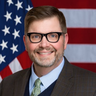 DJWolter's profile picture. English bulldog 🇬🇧 🐶 & rescue cat 🐱 enthusiast; @MorningTake’s “chicken whisperer” 🐓; @DrakeUniversity Grad! (Go Bulldogs!)