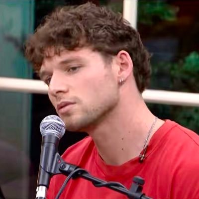 starac_lt's profile picture. j’aime parler star ac 💅