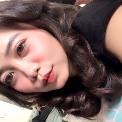 tomadtwo's profile picture. what are you looking for 👀