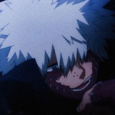 IsolatingFlames's profile picture. 𝔩𝔦𝔱𝔱𝔩𝔢 𝔟𝔯𝔬𝔱𝔥𝔢𝔯: @GlacialPyre