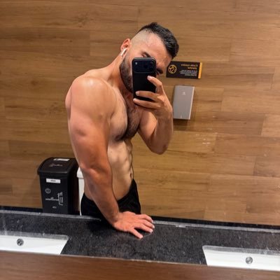 JoseGonza06's profile picture. Contador Publico Univalle. Lineamientos políticos del Partido Alianza Verde.