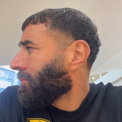 ibap0's profile picture. هي مثل ماتقول ايّام وتعدّي .