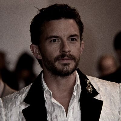 Suc0nbss's profile picture. 