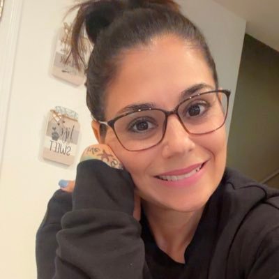 DieselBABE20's profile picture. Diesel & Automotive shop owner. Treats maker 🧁🍪 Sports nerd #NYJ 🏈🏀I’m always just me💝#saltlife 🏝#BossBabe 🤍Work hard, Play hard🤍This is MY ONLY X ACCT