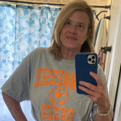 justavolgirl's profile picture. 