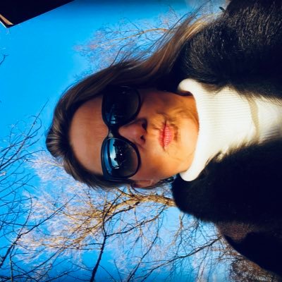 Anaplavablu's profile picture. Purgerica…volim sve nijanse plave boje🩵more, vanillllu i toblerone…