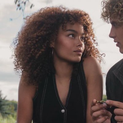 TARVERSOMENS's profile picture. “thank you for being there, i’m so glad i had you to look at front row!” - katelyn t. ♡