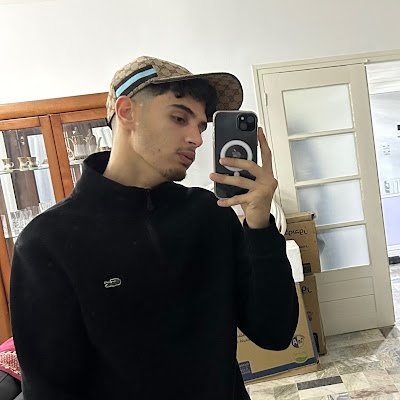 AbdouKhalf40457's profile picture. 