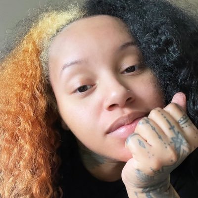 Callmejaelin's profile picture. Surfing the world 🌎