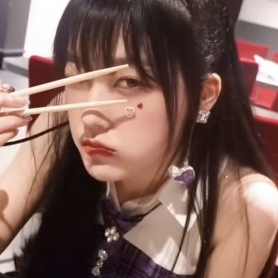 loonalizando's profile picture. ୧   ˳ loona ot12 𖦹 only orbit 𖹭     ⁺ ⊹ ࣪ ˖                                  
☆    elu/delu they/them       ☆