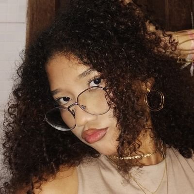 najulía thee stallion ୨୧