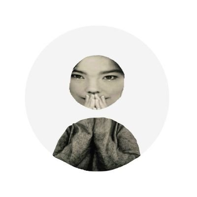 luuuuuccccaaa's profile picture. 