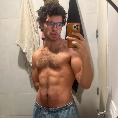 teamlilmeat's profile picture. *glomps you*