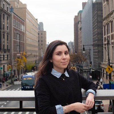 mayapaixao_'s profile picture. Repórter • De olho em América Latina, migrações e refúgio na @folha • Jornalista pela @ecauspoficial • 🌎 • Lo bueno no solamente es posible, ya está en marcha