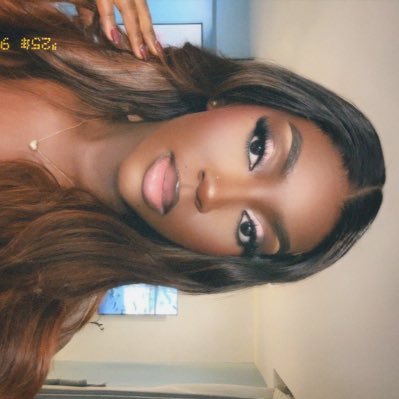 mimidouglas_'s profile picture. Matthew 6:26❤️