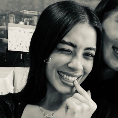 sabinaconforto's profile picture. “Eu amo-vos! I love you so so much! That was… never in my life will I forget that moment here in Lisbon” - 𝗧𝗮𝘆𝗹𝗼𝗿 𝗦𝘄𝗶𝗳𝘁, 𝗟𝗶𝘀𝗯𝗼𝗻 𝗡𝟭 ᥫ᭡