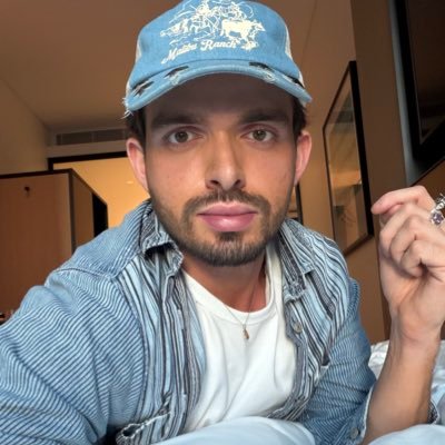 joshplsbtw's profile picture. the elusive chanteuse