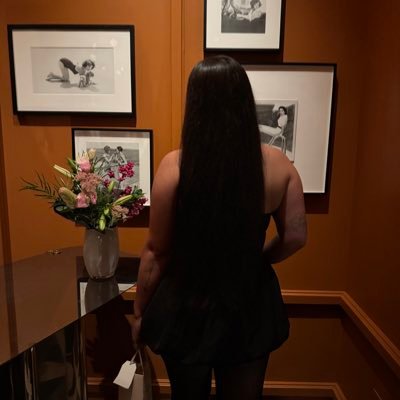 everybodylovecc's profile picture. let’s get this cake @buttacreamboss