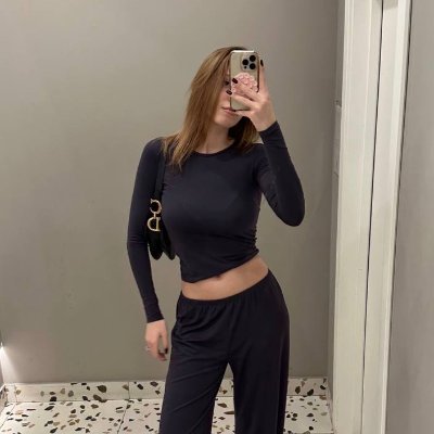 NikkiGale_'s profile picture. Luxury in thought, simplicity in action. No DMs 🚫 | No explicit content 🚫