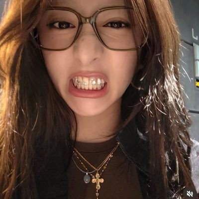 lalietas's profile picture. that one sex scene that's in mulholland drive