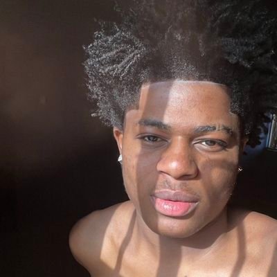 AyomideCam60736's profile picture. Contemporary musician | drummer | Lover of music🌹⚡