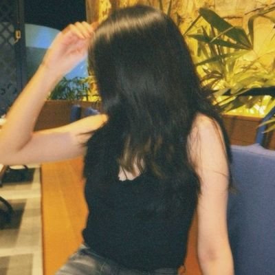 zosh1256's profile picture. lost in my own universe