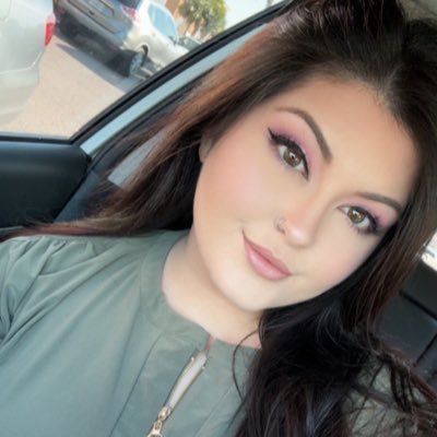 finding_jordy's profile picture. long live all the magic we made💜•26 •fiancée🤍•☀️can⬆️sco🌙taur✨disney world swiftie🍄•that one girl meeting TK🏈FL swiftie🌴i talk shit🤪