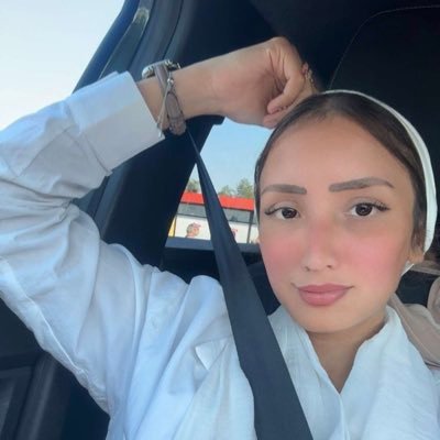 Atheersgari's profile picture. Full-time Medical Doctor🩺🫁 كاتبة بين الحين والآخر✍🏼