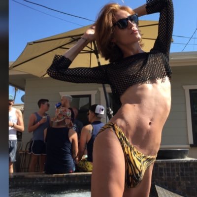 hunnydewboy's profile picture. UGH