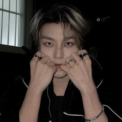 Xinqong's profile picture. 