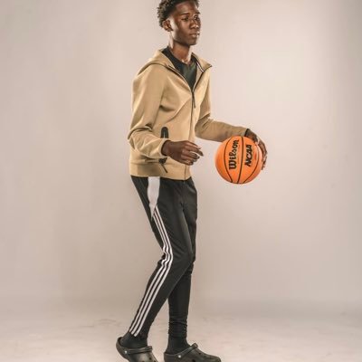 C_buckz's profile picture. Athlete 6”4 class of 29 Lutheran north highschool