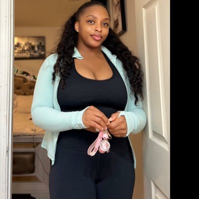 Joyce002003's profile picture. Me