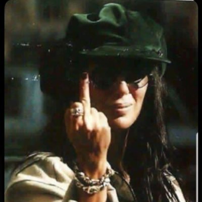 Danielle_Sny13's profile picture. I tweet a lot, about a lot of things | she/her