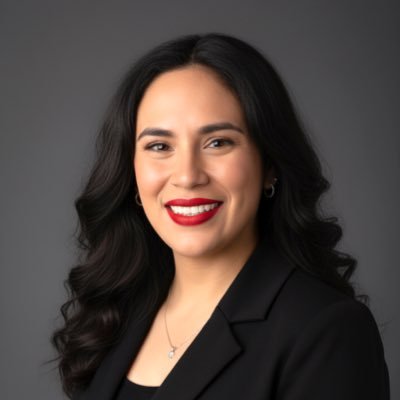 LLAguilera's profile picture. 𝙼𝚜. 𝙻𝚊𝚞𝚛𝚊 𝙰𝚐𝚞𝚒𝚕𝚎𝚛𝚊, 𝙻𝙱𝚂𝚆 School Social Worker 📝 | Mental Health Advocate 🧠 | RGV, TX 🌴
