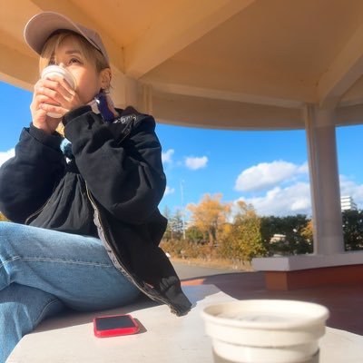 matsu_3706_jun's profile picture. カフェ店長→生活支援員兼調理員。給食や製菓を担当。調理師。 映画。スポーツ。漫画。アニメ。 レバンガ、エスポラーダ、ヴォレアス。#橋本竜馬 。ラーメンズ、ELLEGARDEN、ASH DA HERO、ENHYPEN(#NI_KI)。癒しはレオパのぽんちゃん。 1人の時間がないと生きていけない。 生きることは食べること。