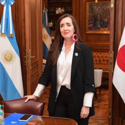 santinodezzotti's profile picture. 