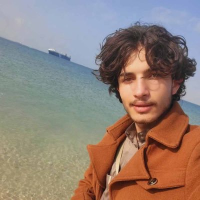 r43r77's profile picture. 