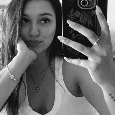 decredonis19's profile picture. 