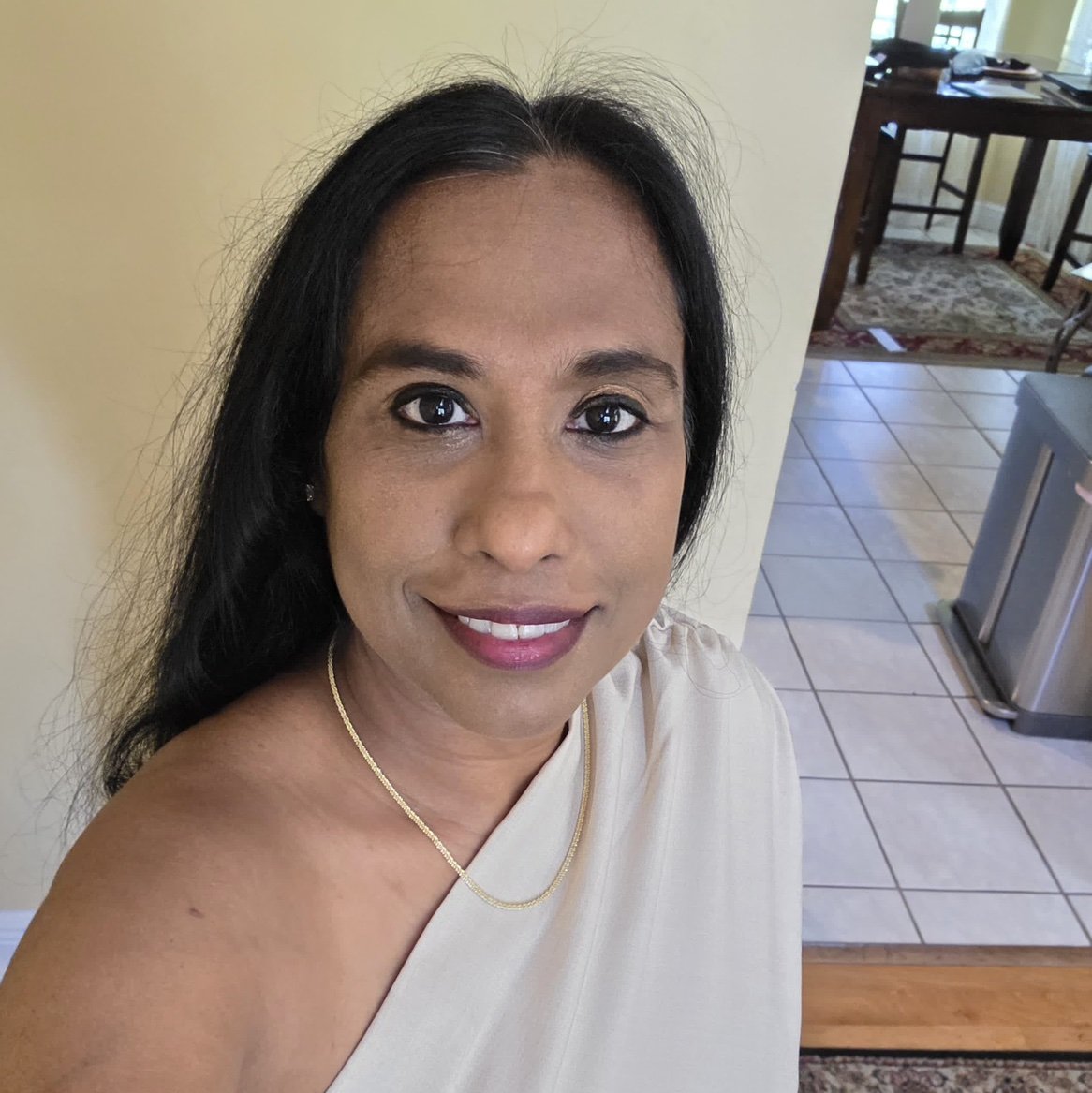 ManuSurajmom's profile picture. 