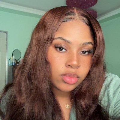 methinksAD's profile picture. still the same me so don’t spin tha bliz