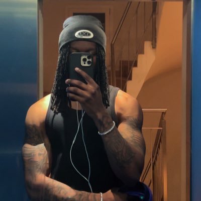 nxggatif's profile picture. @spursofficial @psg