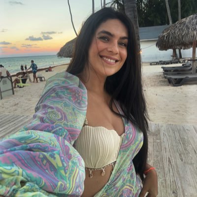 kaninesantiago's profile picture. 🇩🇴|🇧🇷 Urbanista e arquiteta (@pucgoias). Pós-graduada em Mobilidade e Infraestrutura Urbana. Mestre em Projeto e Cidade (@ufg_oficial)