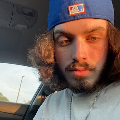KonpuOnTwitch's profile picture. 22 | Content Creator with a dream