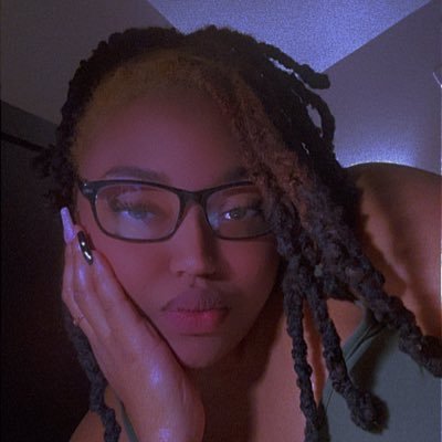 Autumn_pecann's profile picture. …………..yøυr ғĀvořιтe αėѕтħeтįc вхтčħ ♏️ 🦂🔮………….. ……….🤍 🪽🕊️𝐿𝐿 𝑆𝑇𝑂𝑅𝑀𝑌 & 𝐴𝑆𝐻𝐴𝑁𝑇𝐼 🕊️🪽🤍……….