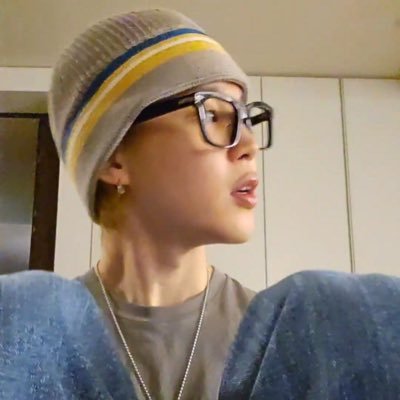 pkjmore's profile picture. do you think it makes sense?