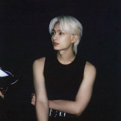 azraeliant's profile picture. @pledis_17 & @ITZYofficial