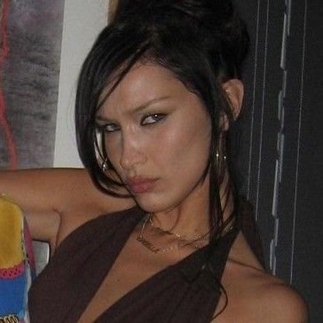 yvxngnami's profile picture. Hoes